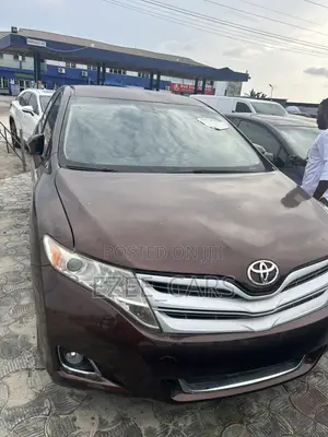 Toyota Venza XLE 2013 Brown