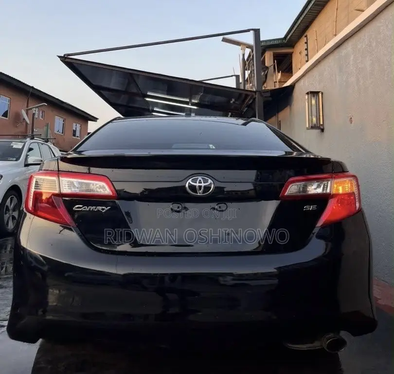 Toyota Camry 2012 Black