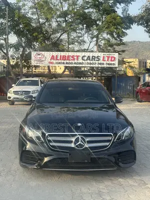 Mercedes-Benz E300 2017 Black