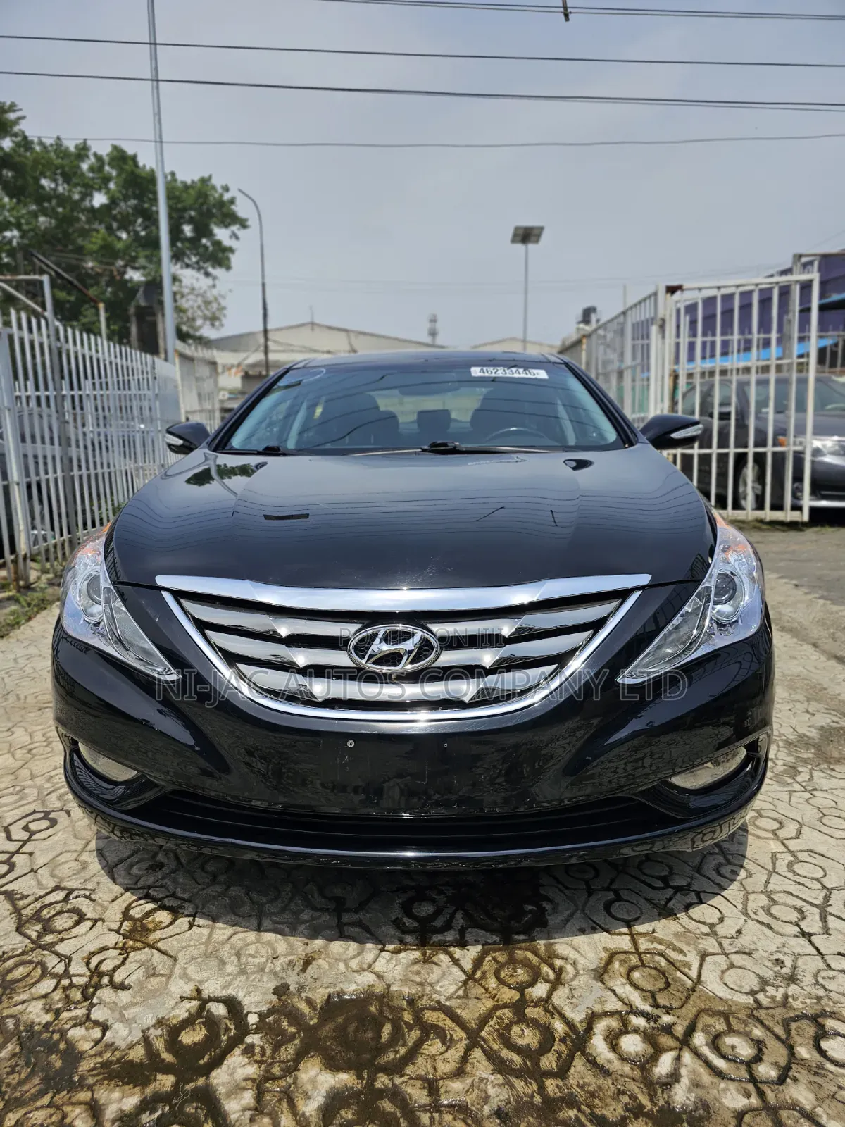 Hyundai Sonata Limited 2.0T Sedan (2.0L 4cyl 6A) 2013 Black