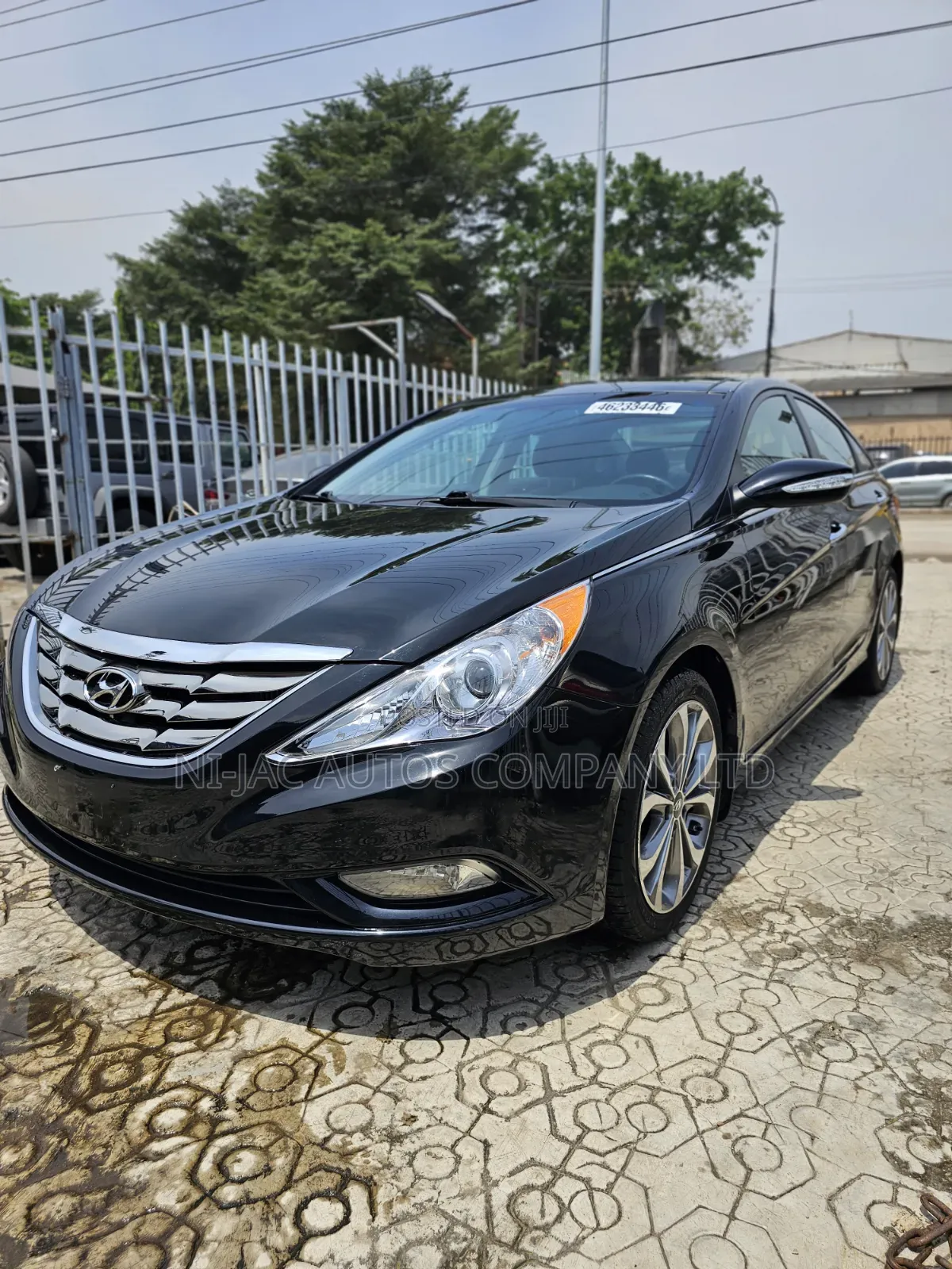 Hyundai Sonata Limited 2.0T Sedan (2.0L 4cyl 6A) 2013 Black