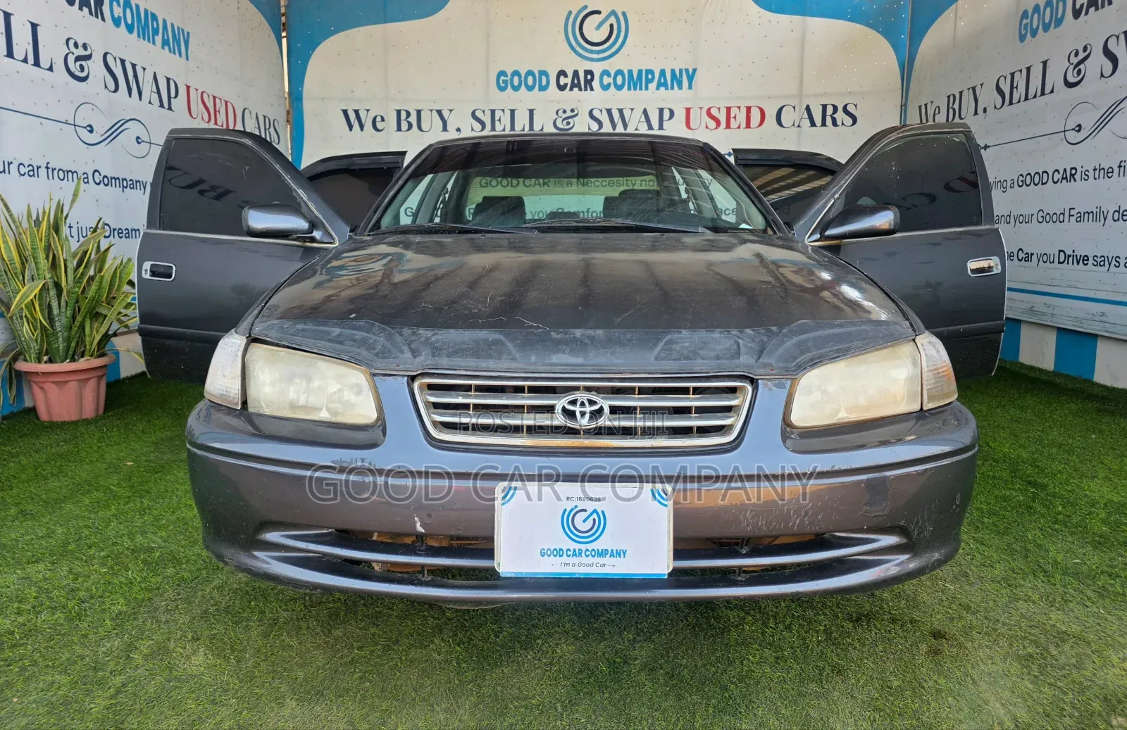Toyota Camry 2001 Gray