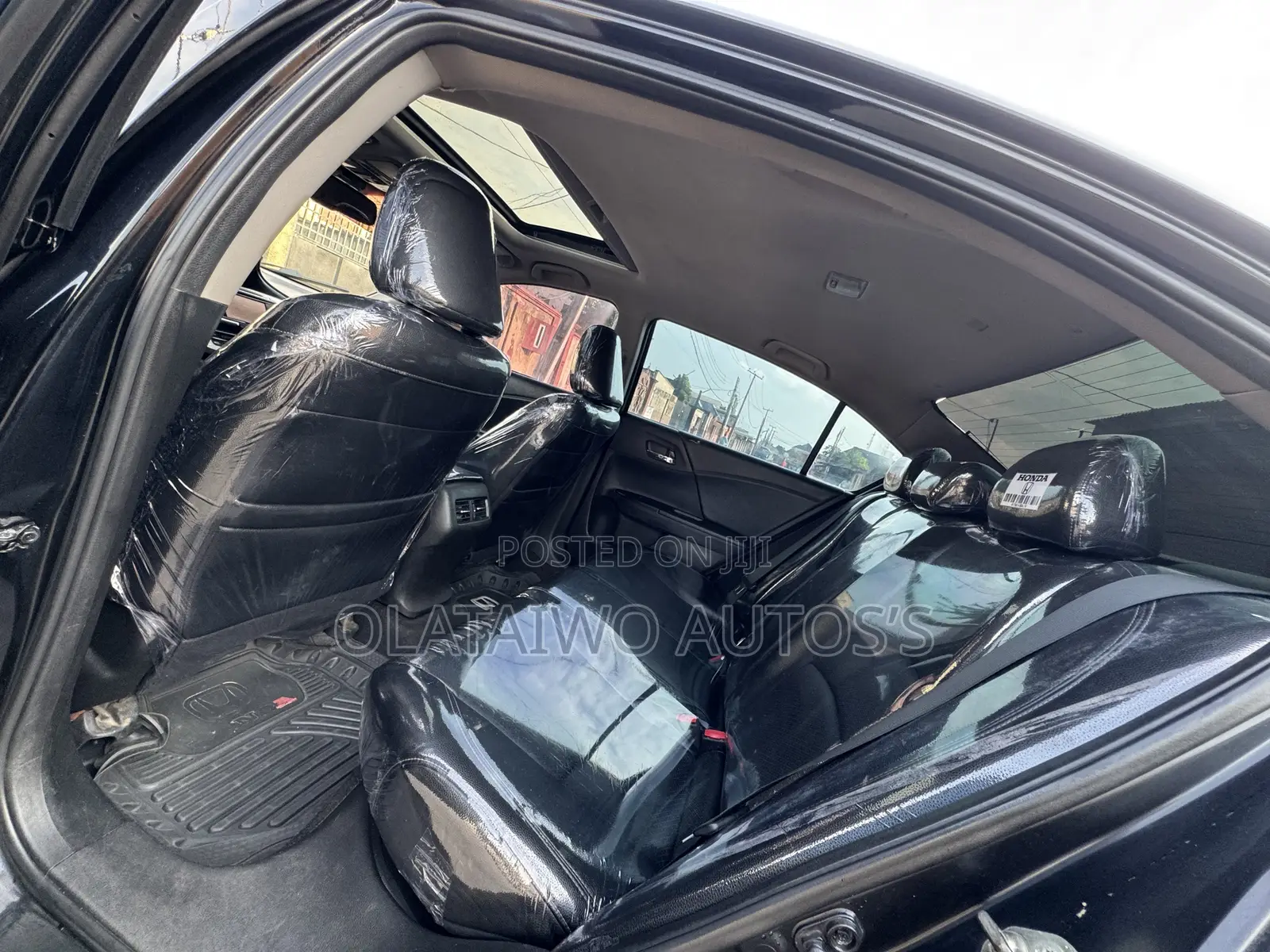 Honda Accord Touring V-6 4dr Sedan (3.5L 6cyl 6A) 2015 Black