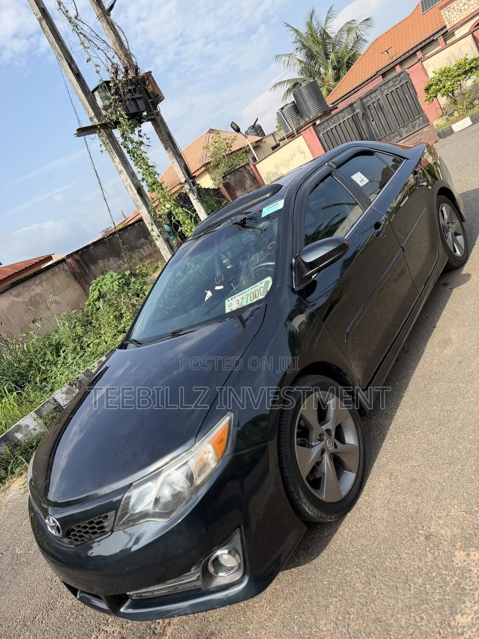 Toyota Camry SE 4dr Sedan (2.5L 4cyl 6A) 2013 Green