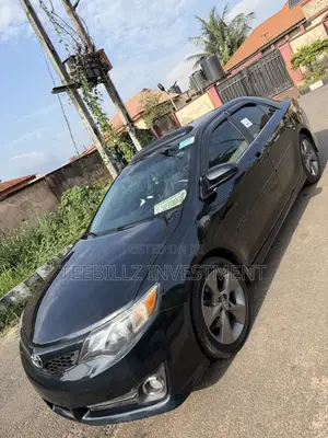 Toyota Camry SE 4dr Sedan (2.5L 4cyl 6A) 2013 Green