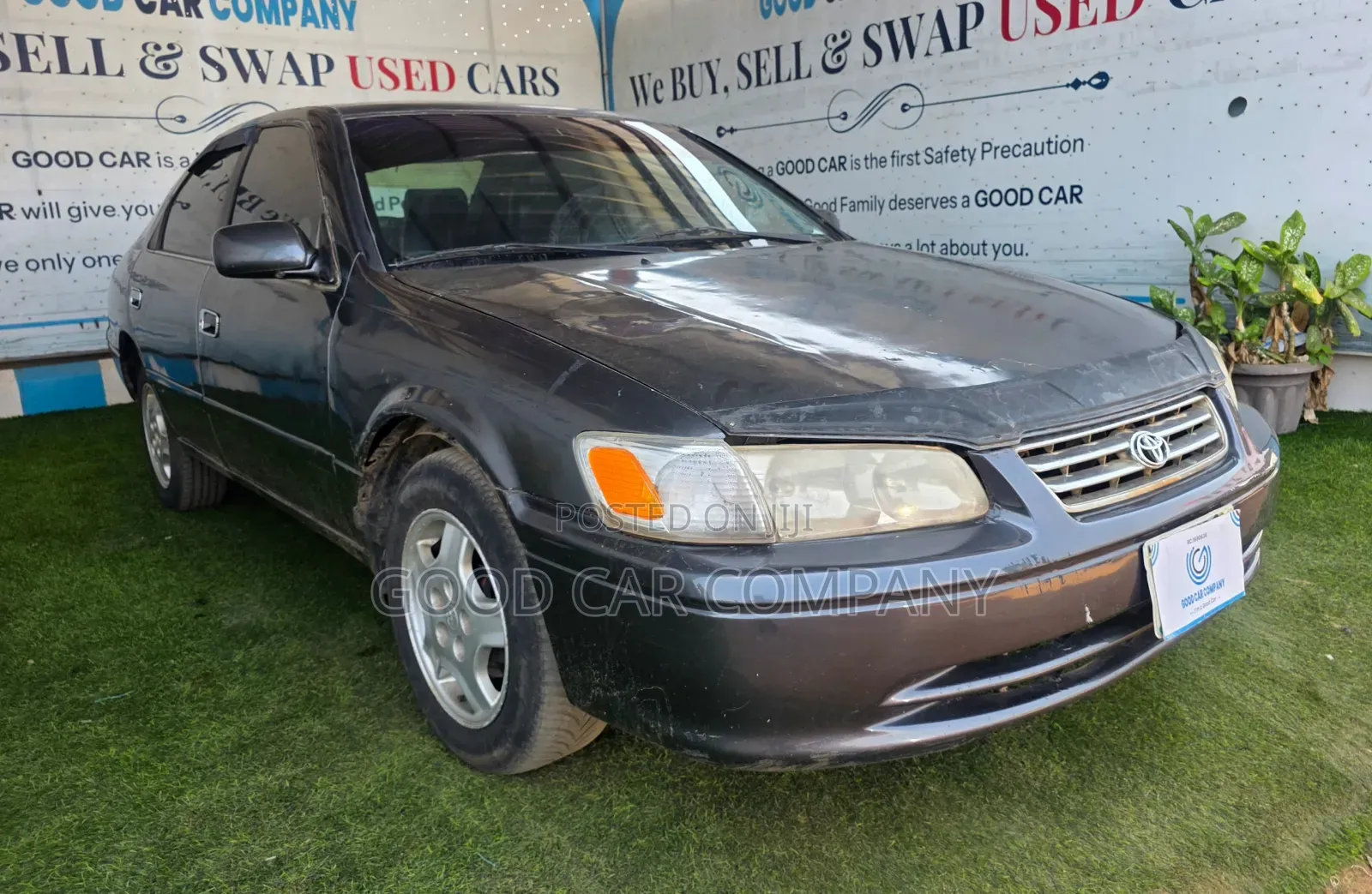 Toyota Camry 2001 Gray
