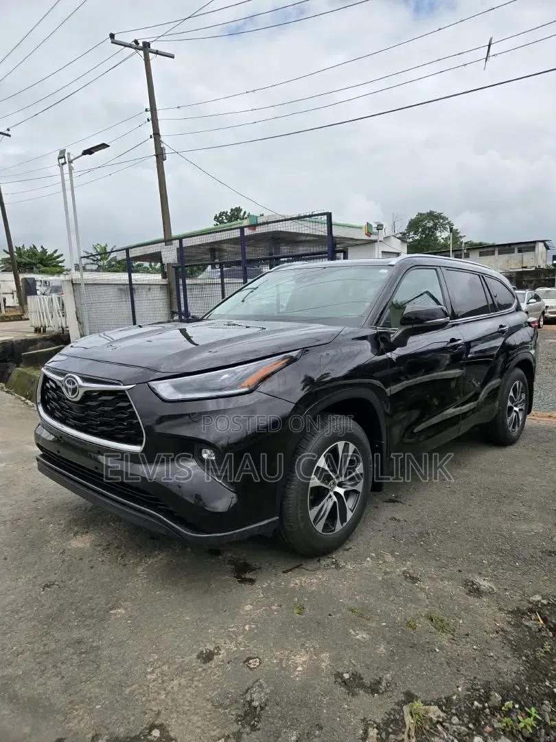 Toyota Highlander XLE AWD 2020 Black