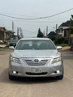 Toyota Camry XLE V6 4dr Sedan (3.5L 6cyl 6AM) 2008 Silver
