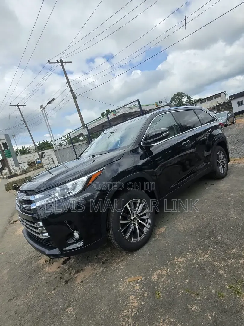 Toyota Highlander XLE 2019 Black