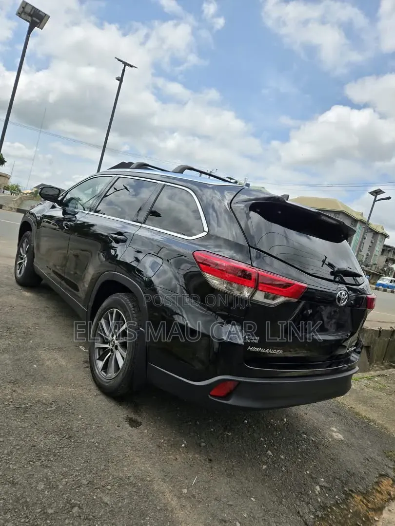 Toyota Highlander XLE 2019 Black