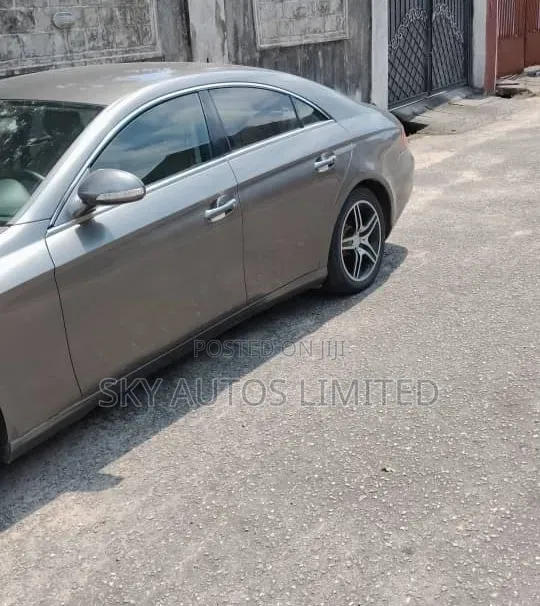 Mercedes-Benz CLS 350 2011 Gray