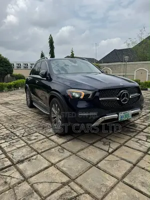 Mercedes-Benz GLE-Class 2020 Blue