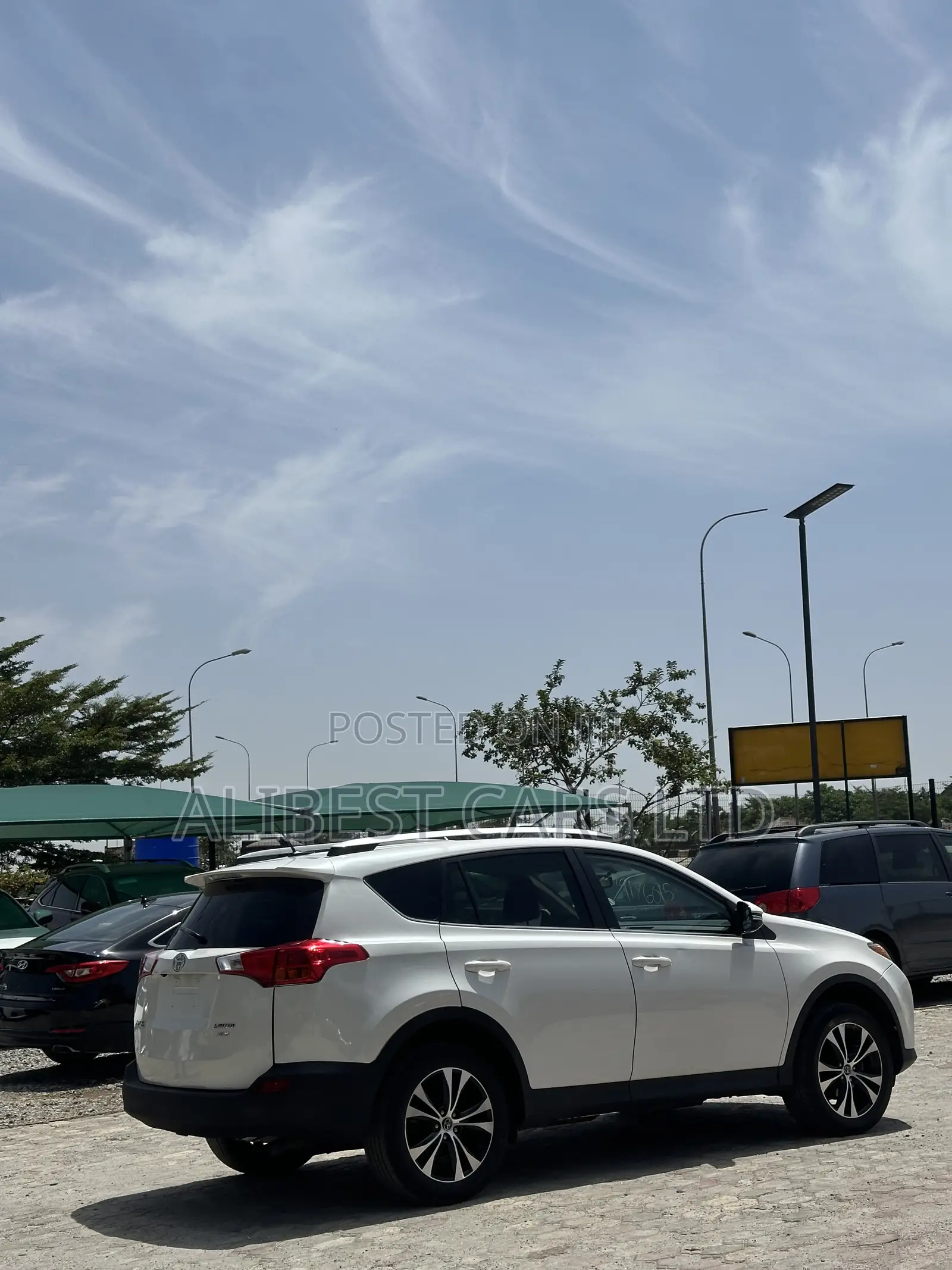 Toyota RAV4 2016 White