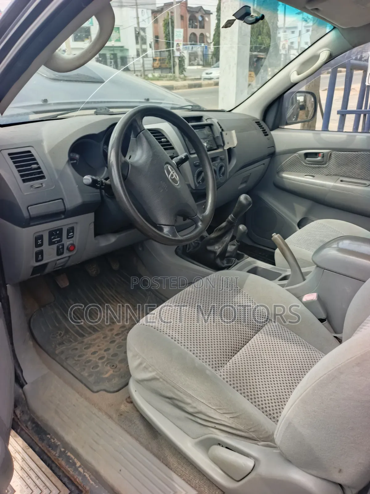 Toyota Hilux 2.5 D-4D SRX 2010 Black