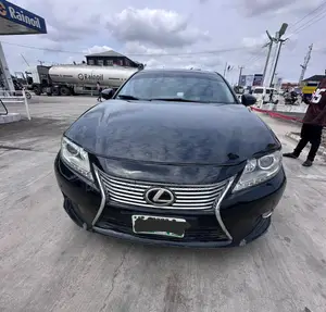 Lexus ES 2013 Black