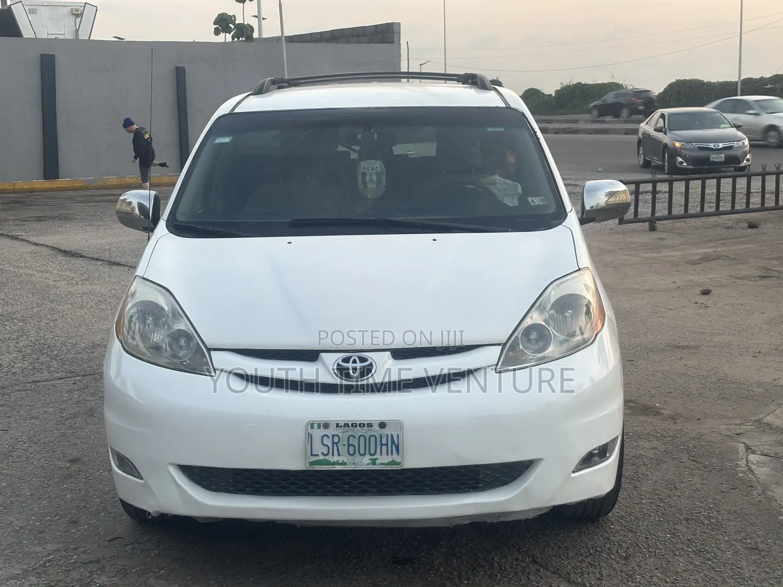 Toyota Sienna CE FWD 2007 White