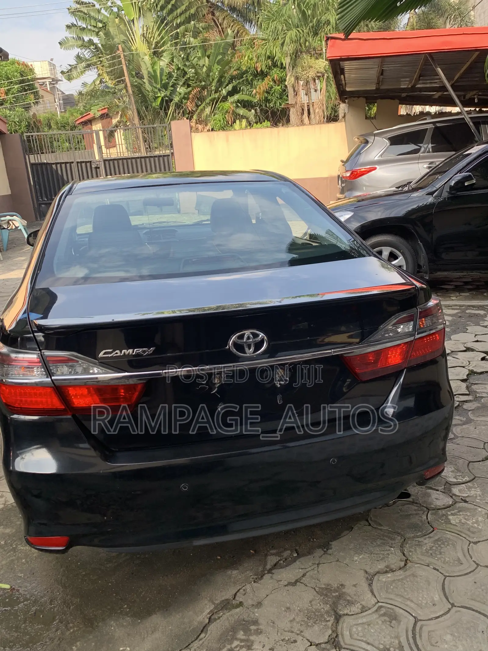 Toyota Camry 2016 Black