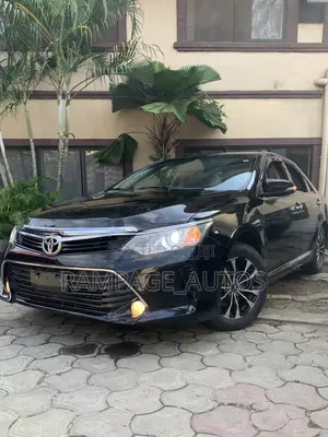 Toyota Camry 2016 Black