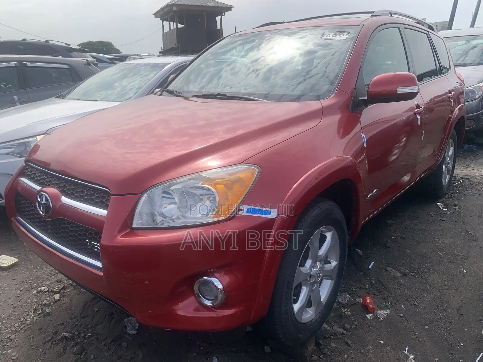 Toyota RAV4 2010 Red