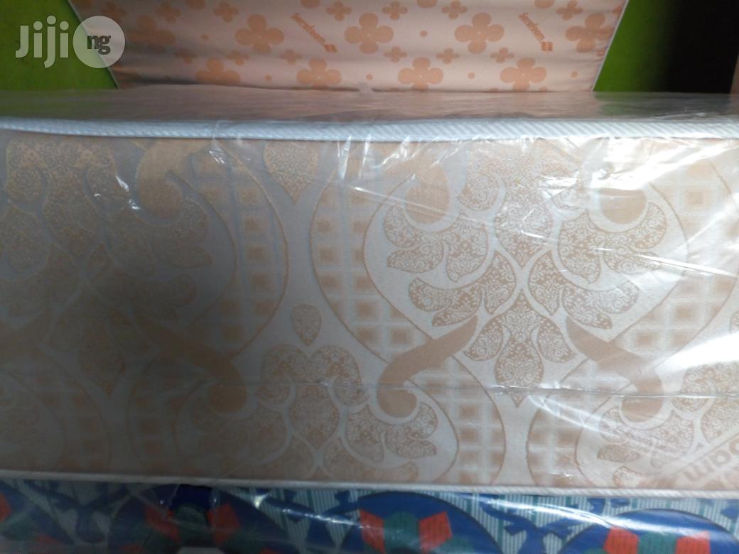Saraflex Mattressses,Bedspread