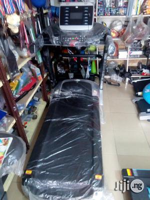 American Fitness 3.5hp With Massage And Inclination