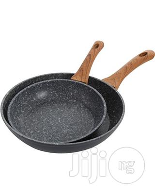 Marble Dai Cast Alluminum Frying Pan.By 2