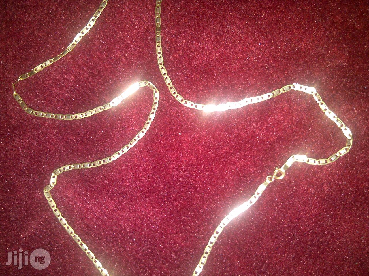 Italy 750 Pure 18karat Gold Necklace Blade Tiny Design