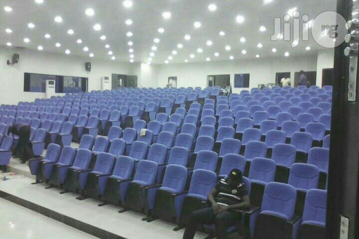 Auditoriums/Hall/Conference Center Chairs