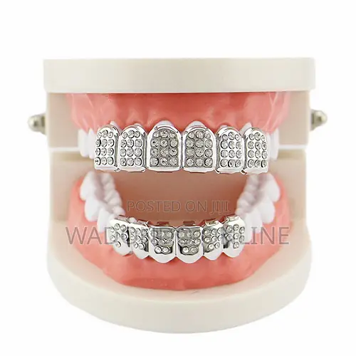 Hip-Hop Rhinestone Plated Teeth Grills -Silver
