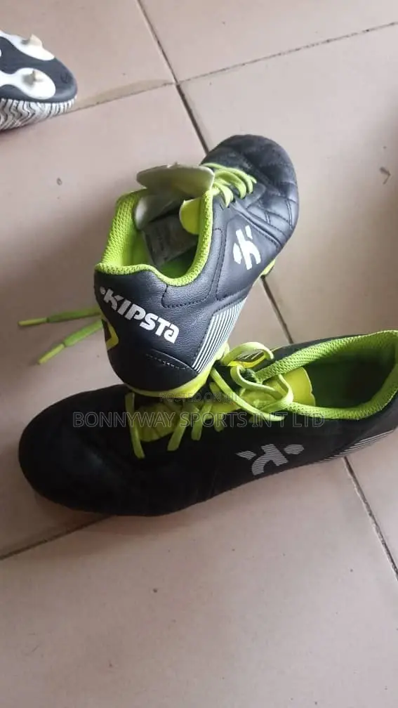 Size 33 Children Tokunbo Leather Boot