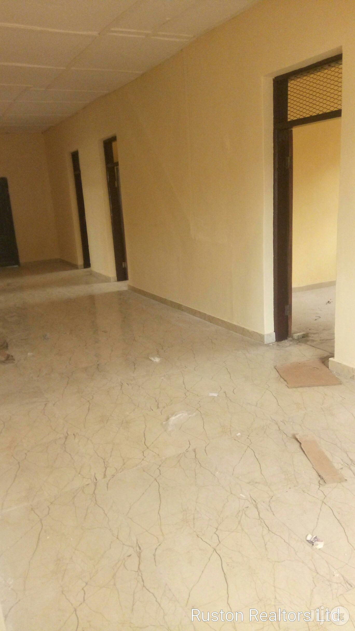 16 Rooms Building Ideal for Commercial Purposes