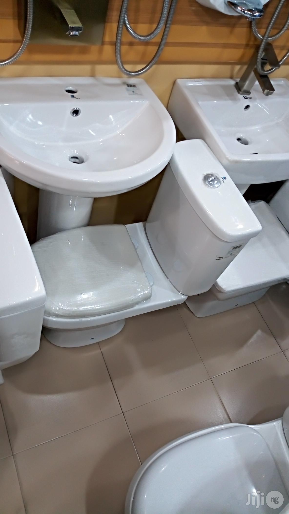 Ace Complete Toilet Set ( Small)
