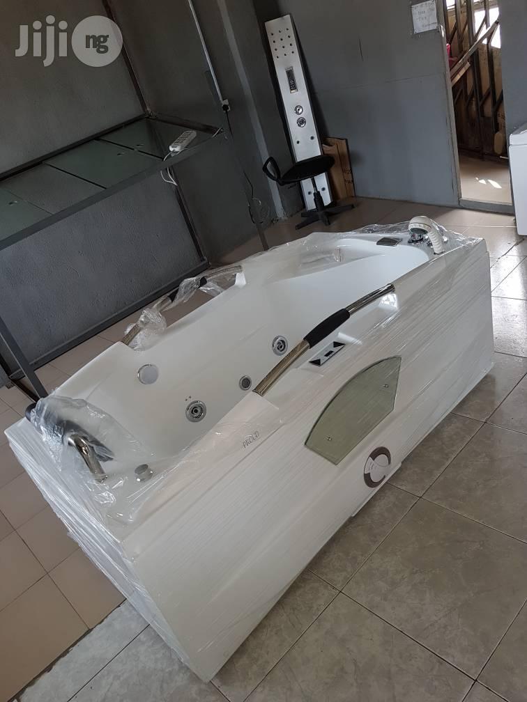 Thick Fibre Single Jacuzzi