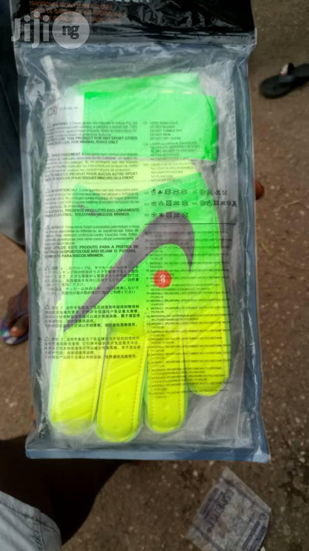 Nike Goal Keeper's Glove
