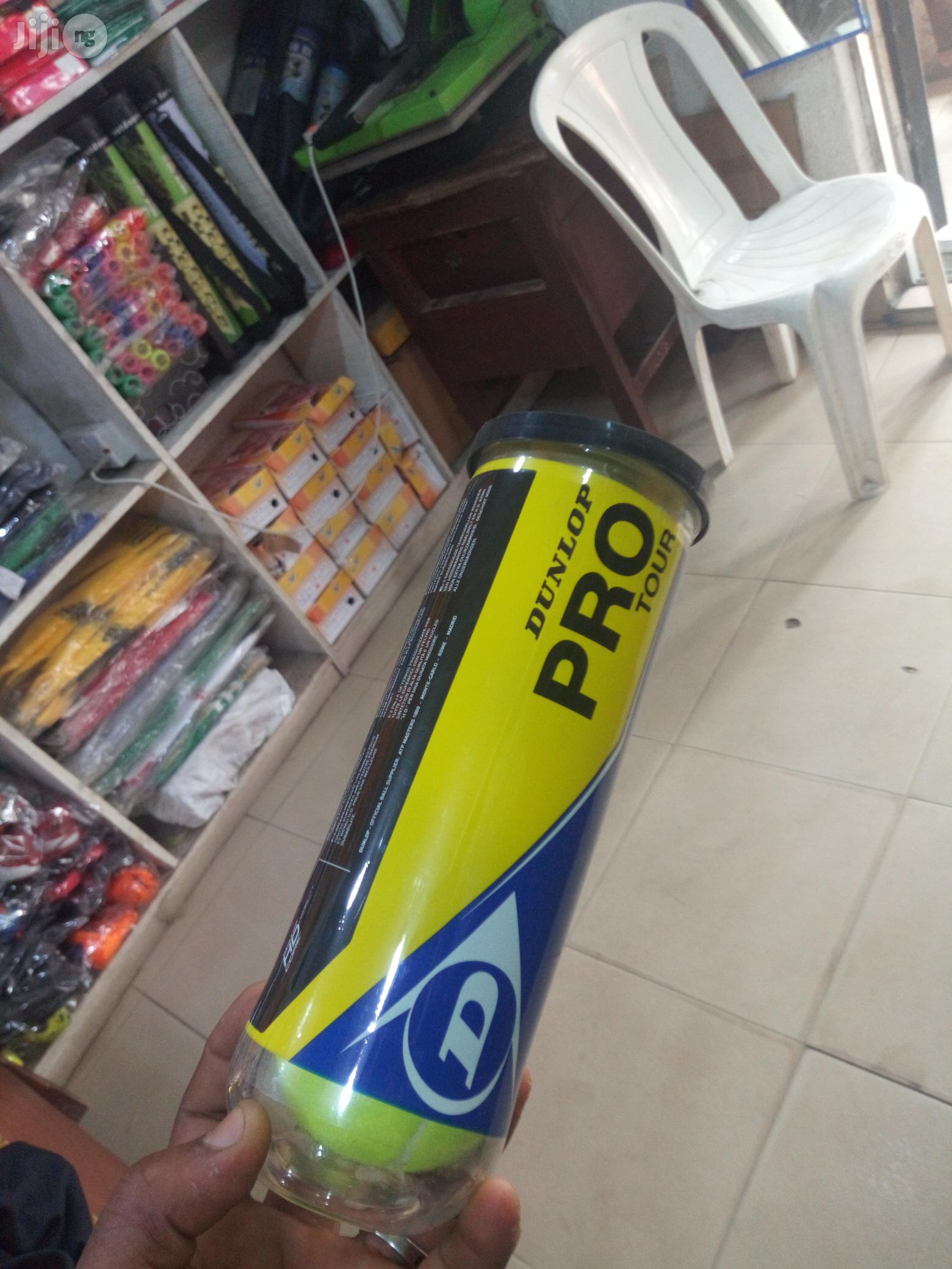 Dunlop Pro Tennis Ball