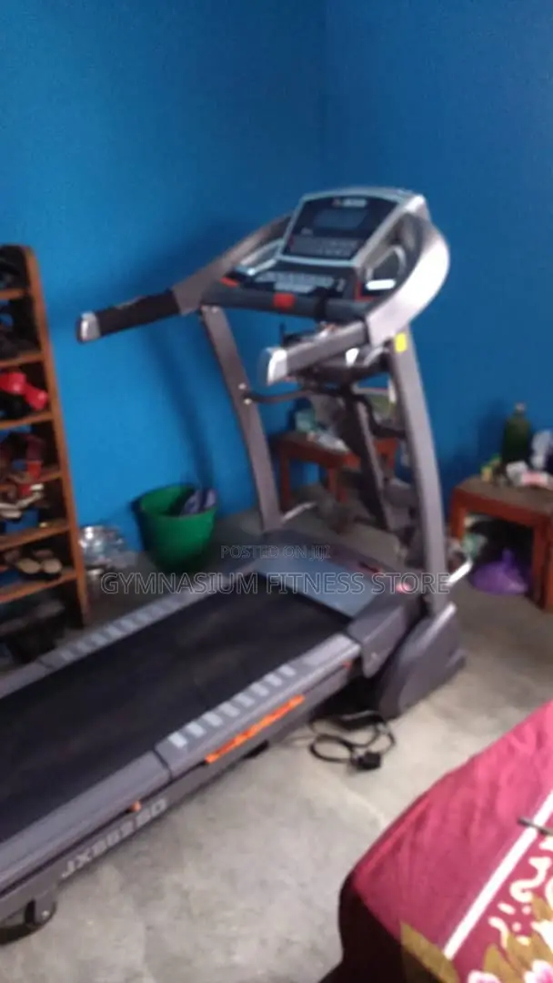 2.5hp Treadmill With Massage, Waist Twister, Music Speaker.