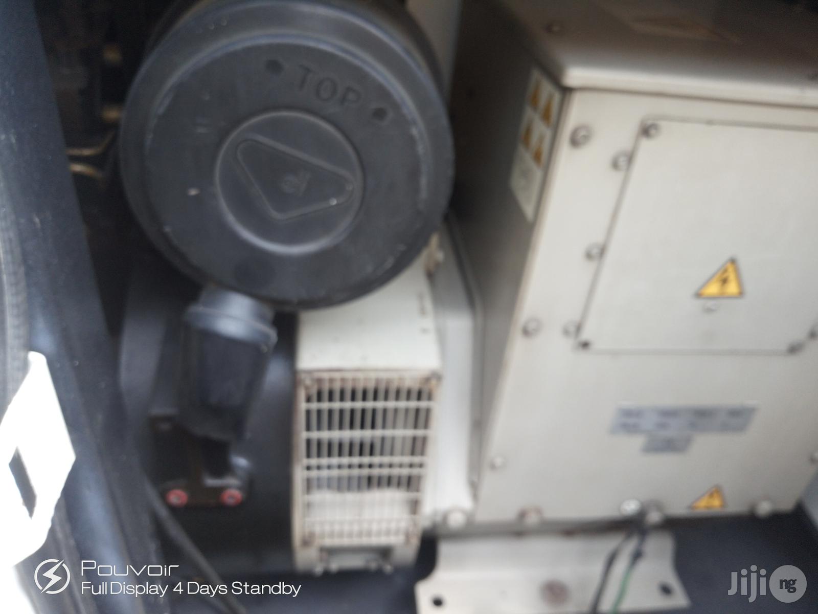 Tokunbo 40kva 1000 Series Perkins Generator