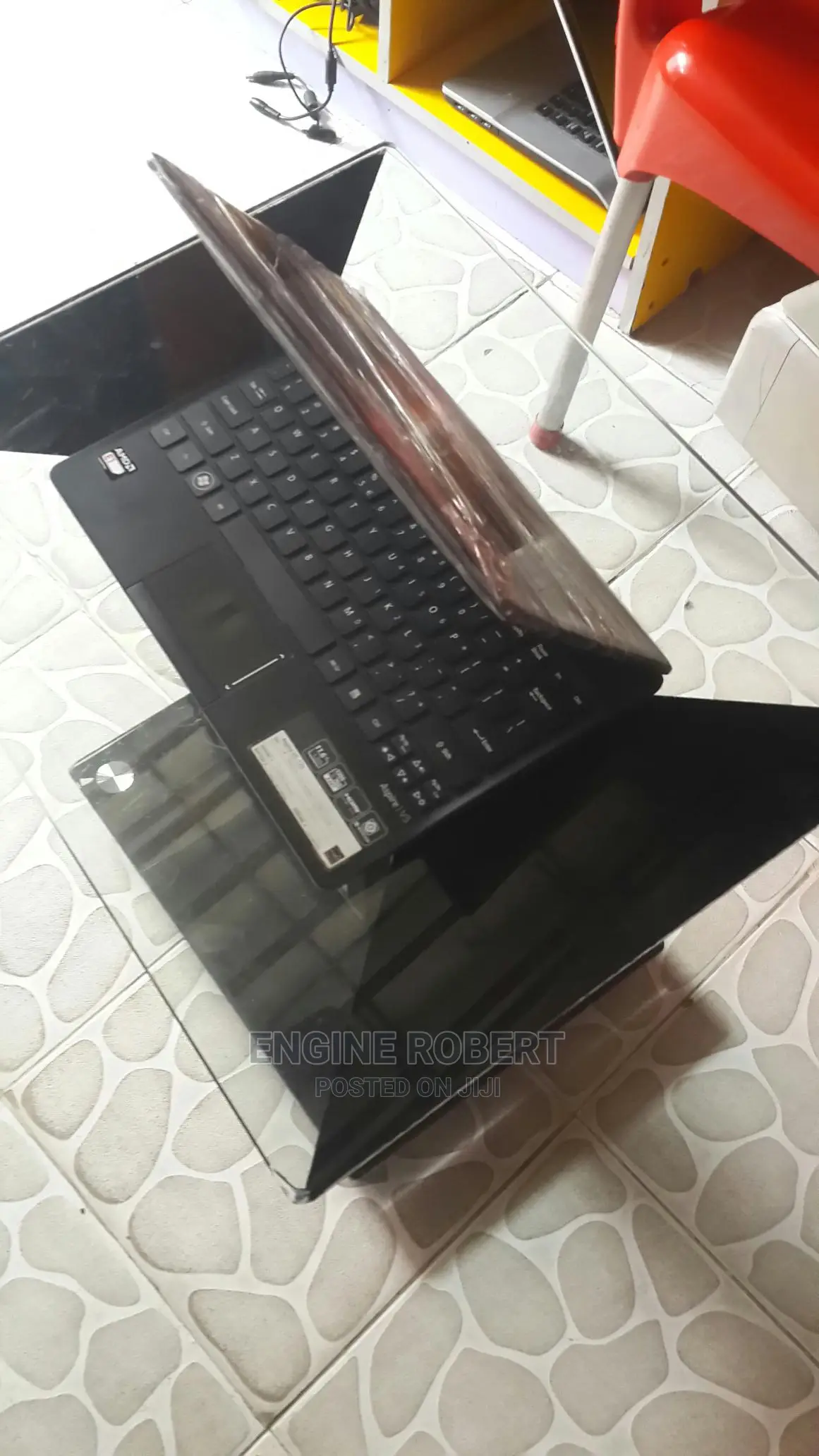 Laptop Acer Aspire V5-123 2GB AMD HDD 160GB