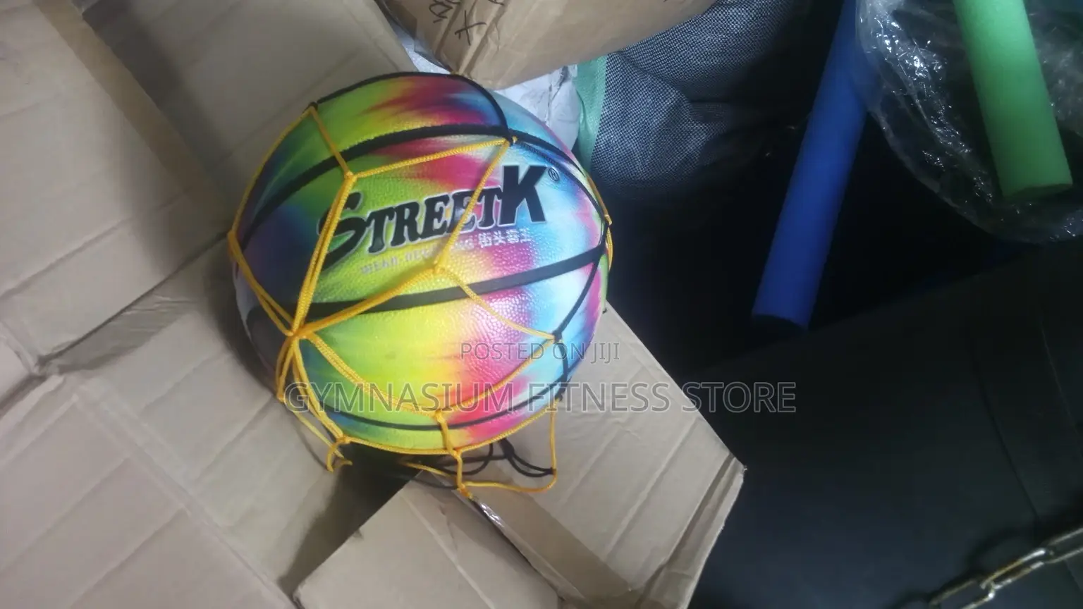 Street K Basketball F570
