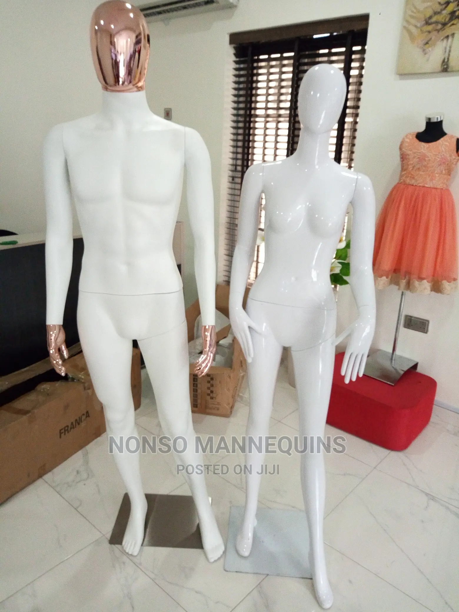 Glossy White Female Glossy White And Gold Display Mannequin