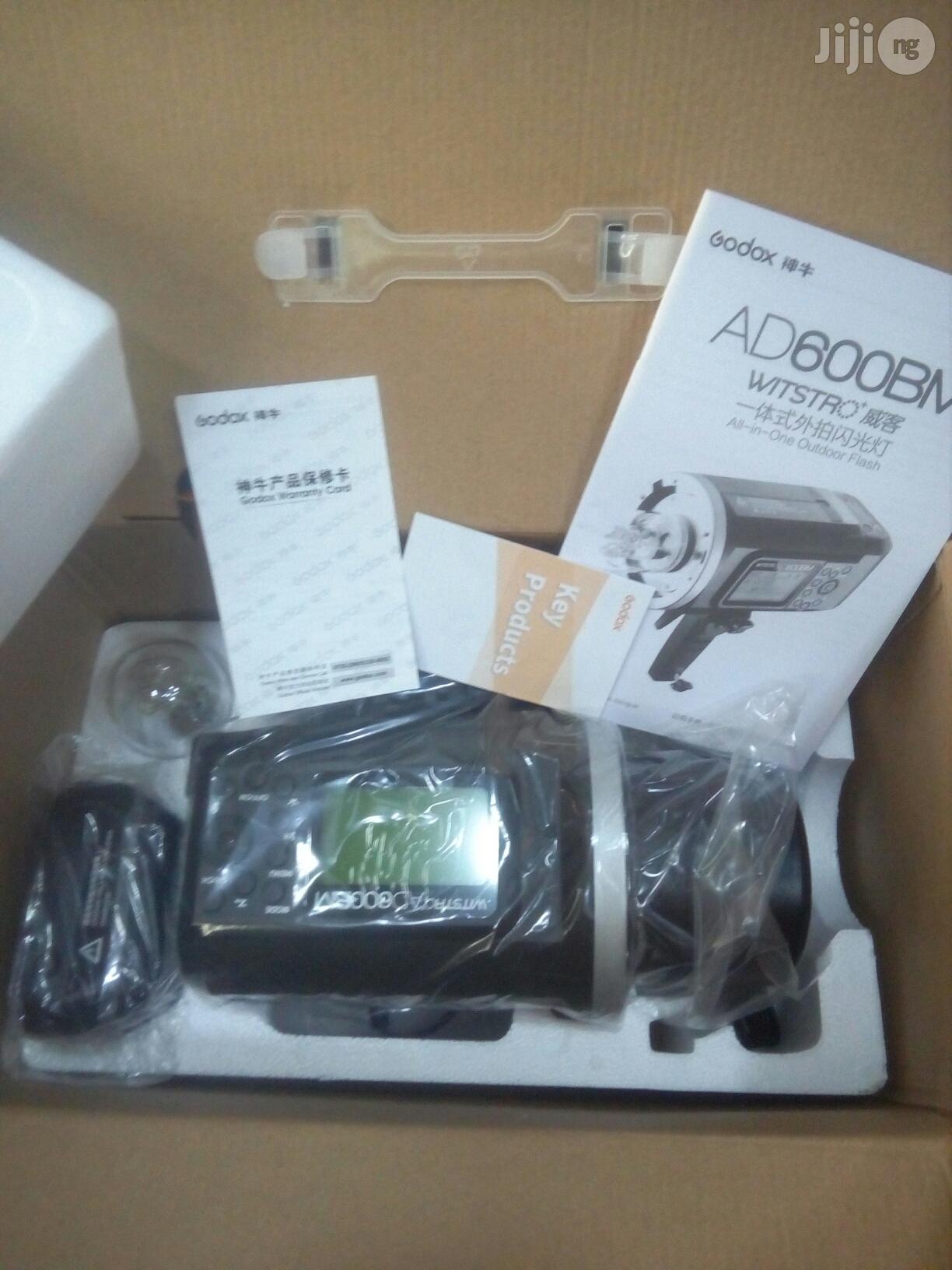 Godox Battery Studio Strobe Light / Outdoor Flash AD600BM