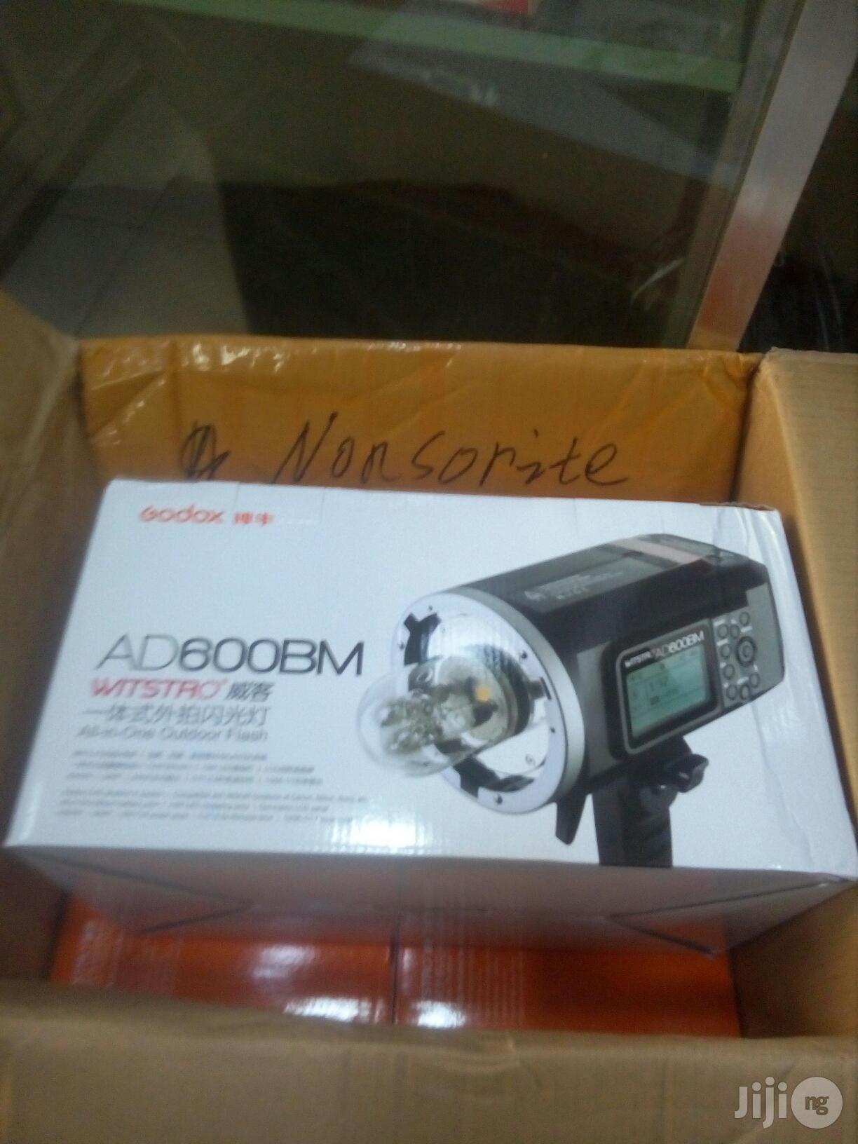 Godox Battery Studio Strobe Light / Outdoor Flash AD600BM
