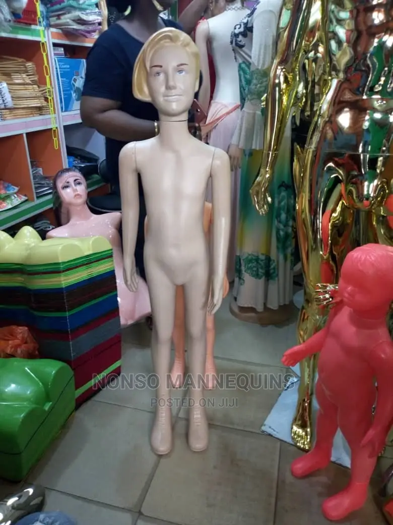 Kid Mannequin of All Types Unisex.