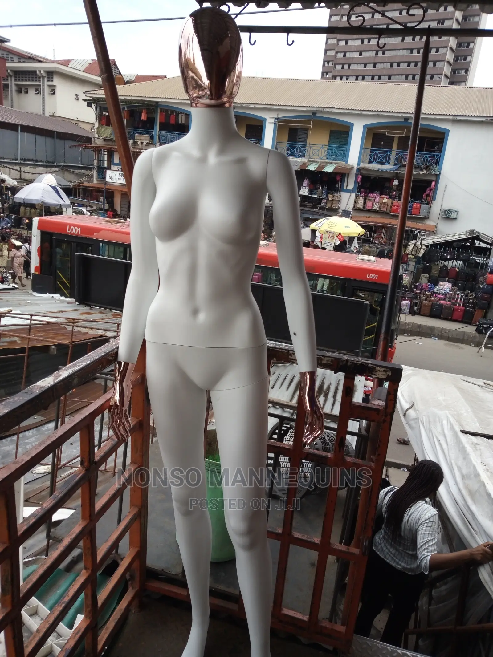 White And Gold Mix Mannequin.(Male And Female)