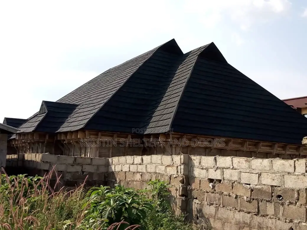 Black Shingle Stone Coated Roofing Sheet And Tiles