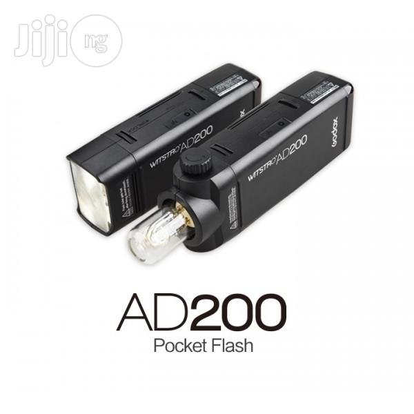 Godox Ad200 Outdoor /Indoor Studio Strobe Light 1/8000s