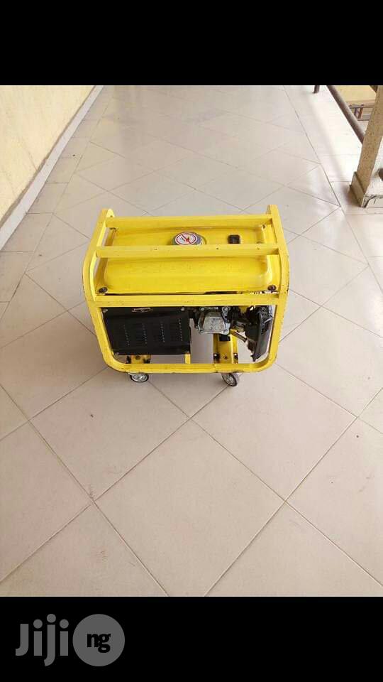 4 Months Old 3.5KW IMEX 3500 Generator, Excellent Condition!