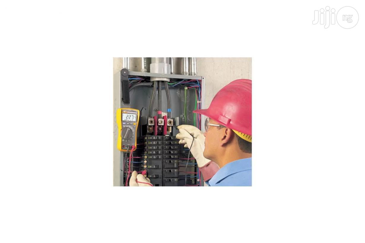 Fluke 117 Electrician's Ideal Multimeter