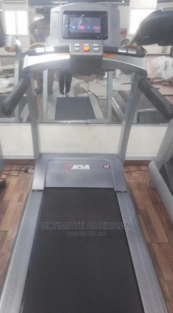 3.5HP Treadmill With WIFI And 9 Inches TV