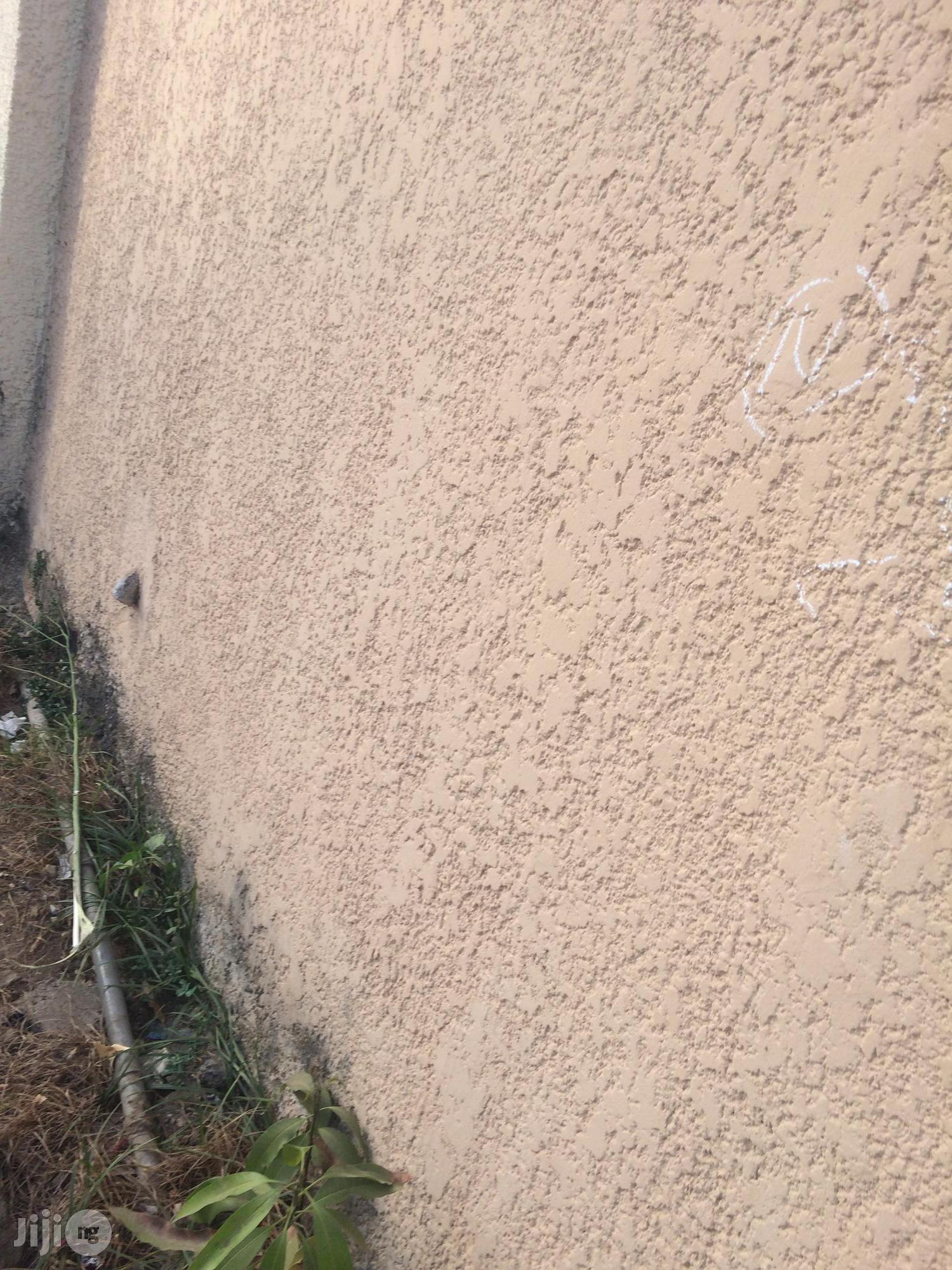 Treling Wall Treling